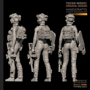 YUFan Model Smolo Kompleti 1/35 sodobni ženski vojak smolo vojak YFWW35-2023